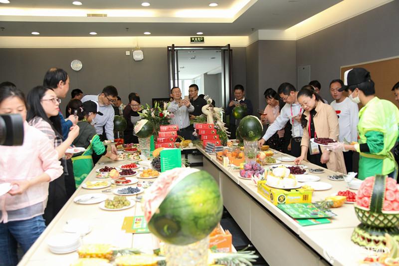 WEETEAM团建 晚会